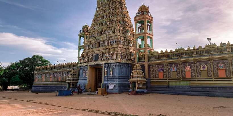 Sri Lanka Private 3-Day Cultural Tour, 5 UNESCO Sites - What to pack and how to behave at temples