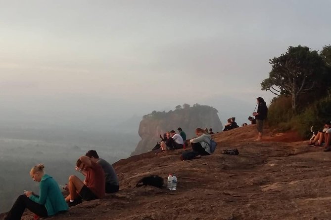 Sunrise or sunset tour pidurangala Rock and Sigiriya Rock - Pidurangala or Sigiriya: choose your main goal