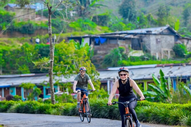 Tea Loops E-Biking - Why this e-bike ride fits Sri Lanka’s tea country