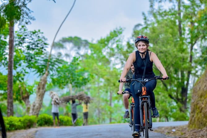 Tea Loops E-Biking - Villages, temples, and All Saints Church
