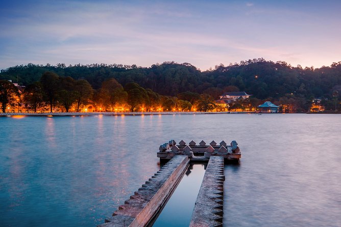Temple of The Sacred Tooth Relic Entrance Ticket with Guide - Pre-Booking and the Ticket Counter