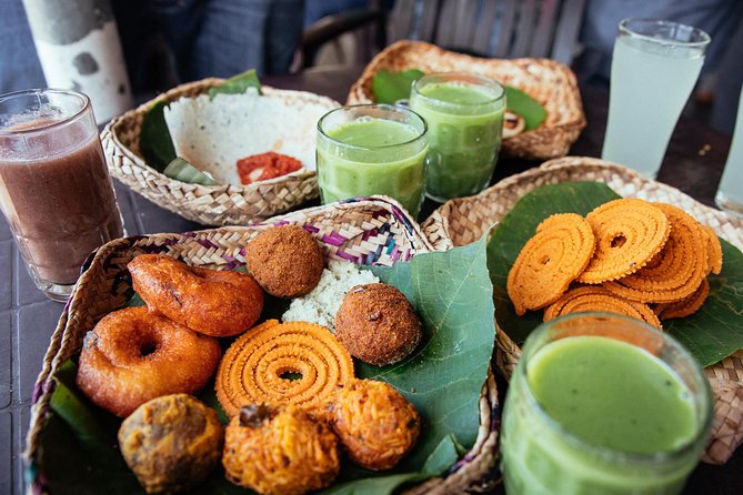 The 10 Tastings of Kandy With Locals: Private Street Food Tour - Timing, meeting point, and practical details
