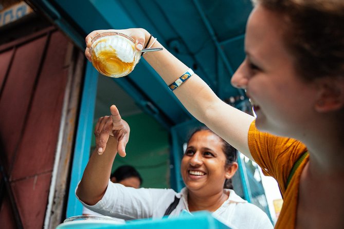 The 10 Tastings of Kandy With Locals: Private Street Food Tour - Who should book this Kandy food walk?