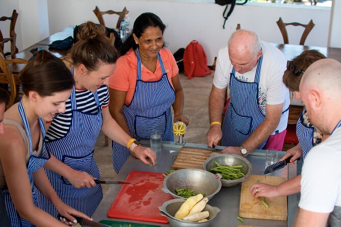 Traditional Cooking Small-Group Class in Unawatuna - What the Greenmarket and Fishmarket add
