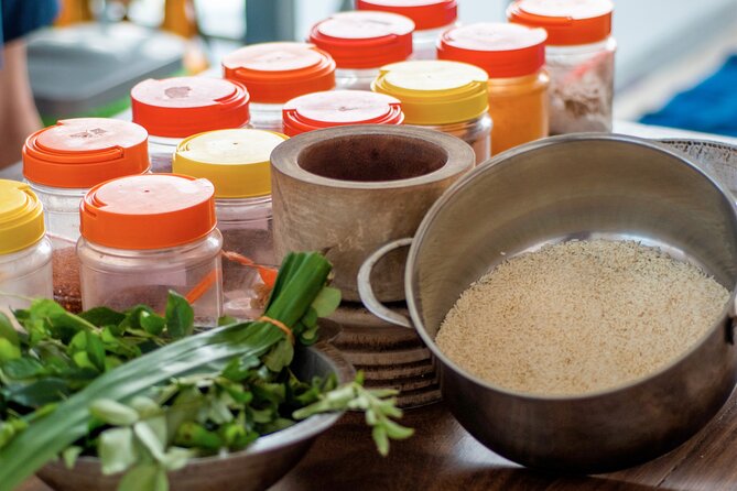 Traditional Cooking Small-Group Class in Unawatuna - What the hands-on format feels like