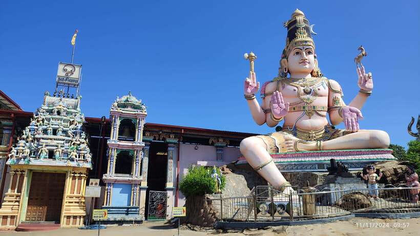 Trincomalee: City Tour with Koneswarm and Crocodile lake - Fort Frederick and the Naval Maritime Museum