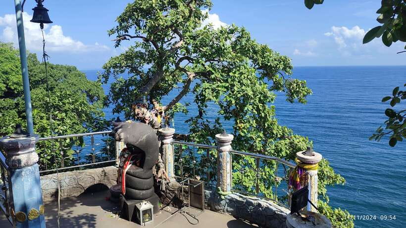 Trincomalee: City Tour with Koneswarm and Crocodile lake - Kanniyai Hot Water Springs