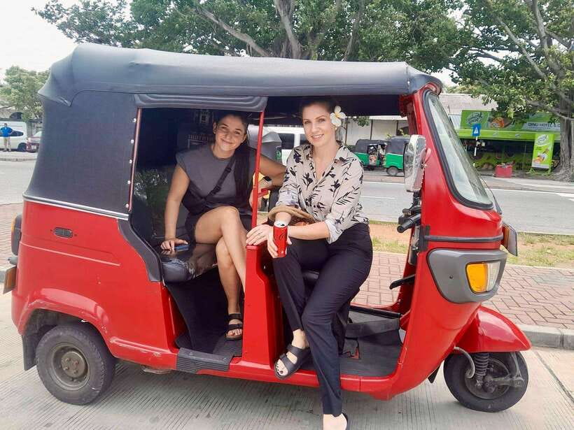 Trincomalee: Tuk-Tuk city tour with a guide - Koneswaram Temple and the view from the hill