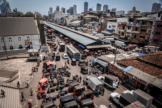 Tuk It Easy Colombo - Coffee, spices, snacks, and a rooftop drink