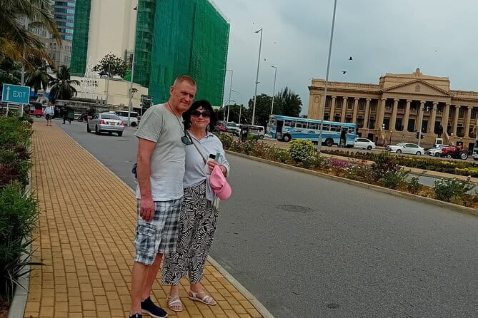 Tuk-Tuk City Tour Colombo SL - Independence Square and the Old Parliament Building