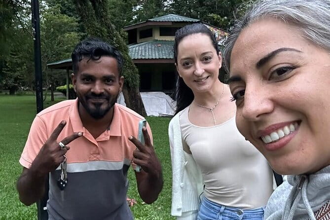 Tuk tuk colombo Sightseeing tour - Colombo in four hours by private tuk tuk