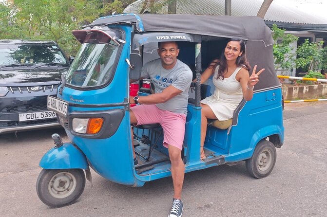 Tuk Tuk Private Tour Exploring Sri Lanka Capital of Colombo - Beira Lake brings a quieter pause