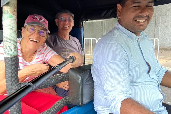 Tuk Tuk Private Tour Exploring Sri Lanka Capital of Colombo - Independence Square and Cinnamon Gardens