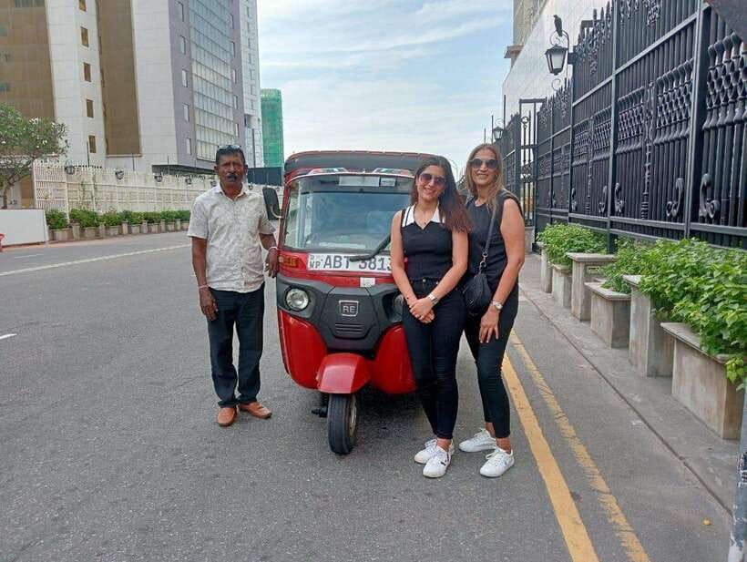 Tuk Tuk Tales of Colombo From Cruies - Driving quality and the role of the guide