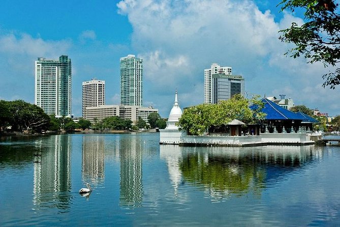 Tuk Tuk Tours From Colombo Port Passenger Dock Shore Excursions. - Wall Art Street and Colombo’s public creativity