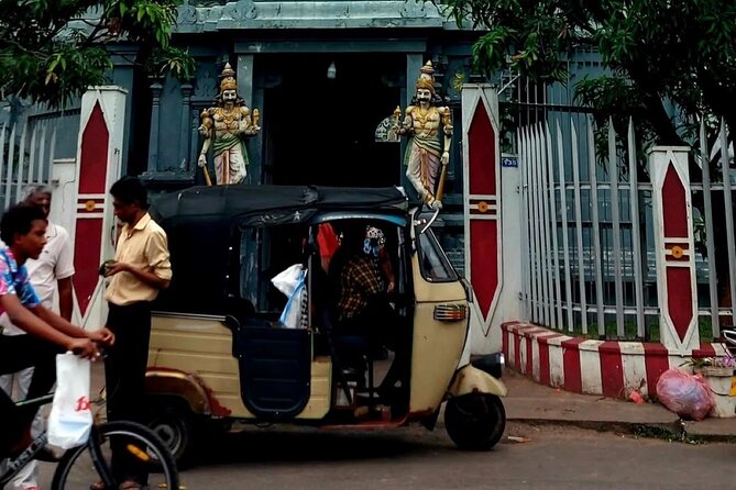 Visit Negombo by Scooty - All Inclusive - The Hamilton Canal and the final Buddhist temple