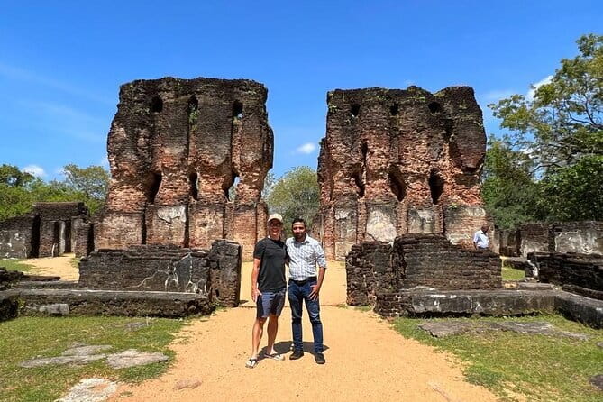 Visiting the Historical Polonnaruwa Ruins and Minneriya Safari - Polonnaruwa: a large ancient city, not a quick photo stop