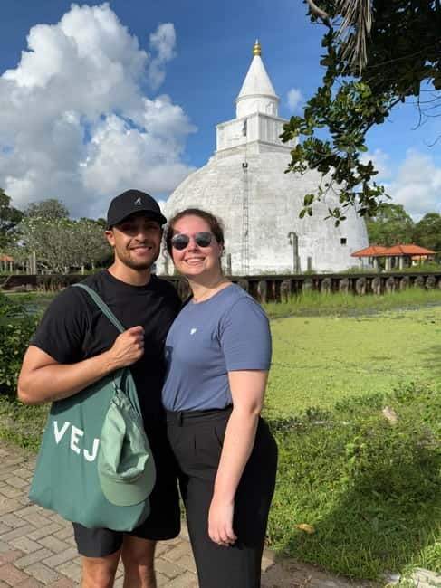 Yala Village Tour: Pottery Class, Lake and Temple Visits - Transport, group size, and practical comfort